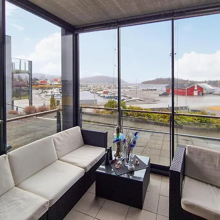 1 Bedroom Awesome In