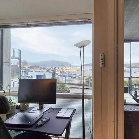 Apartmán 1 Bedroom Awesome In