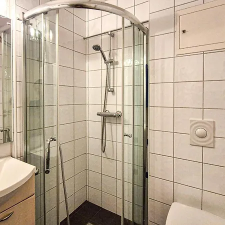 Apartmán 1 Bedroom Awesome In *