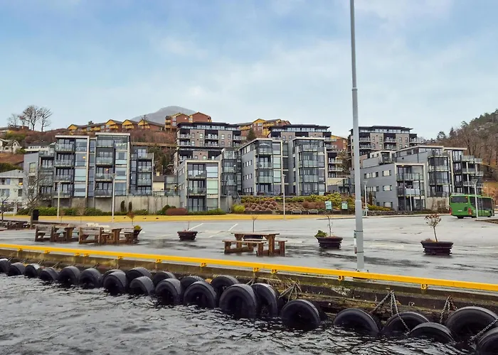1 Bedroom Awesome In